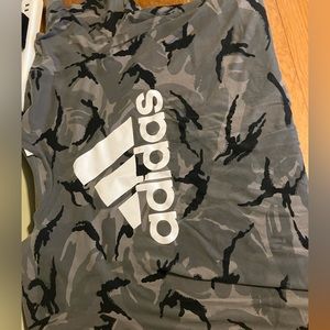 Men’s adidas T-shirt 2xl